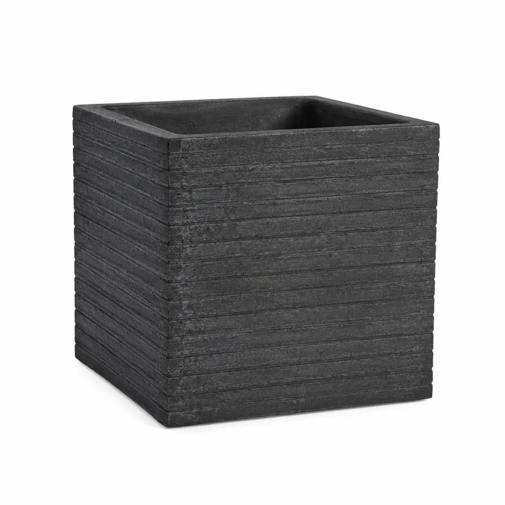 Pflanzkübel quadratisch 40 x 40 x 40 cm aus Fiberglas in Schwarz